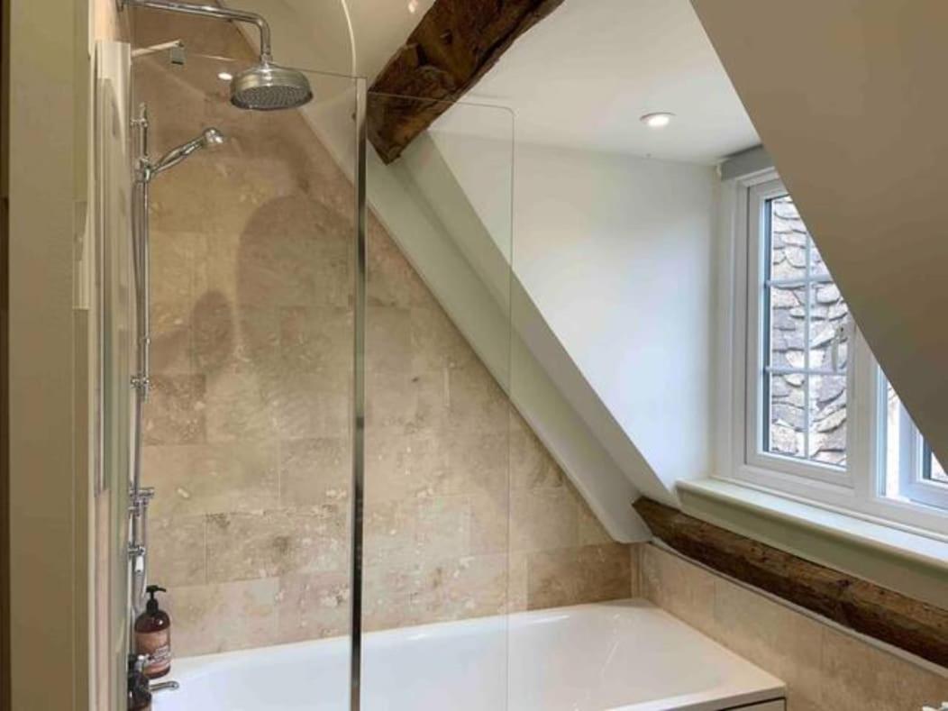 Stunning Characterful Newly Refurbished Flat Apartment Tetbury Exterior photo
